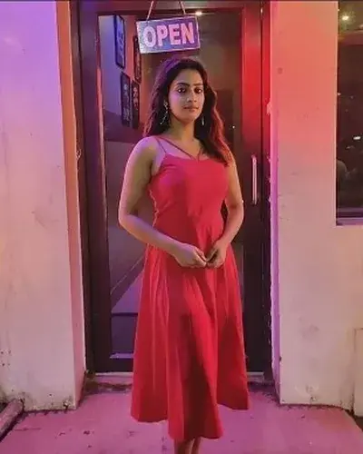 Escorts Dharampeth